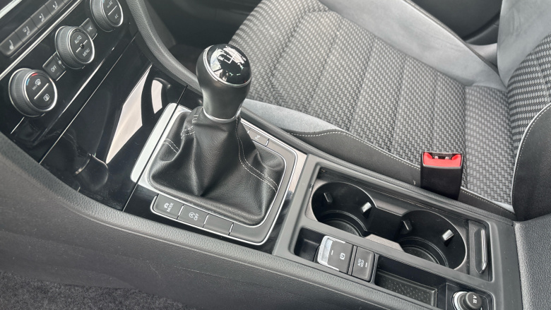 Volkswagen Golf 1.5 TSI EVO 150 R-Line Edition 5dr Petrol Hatchback